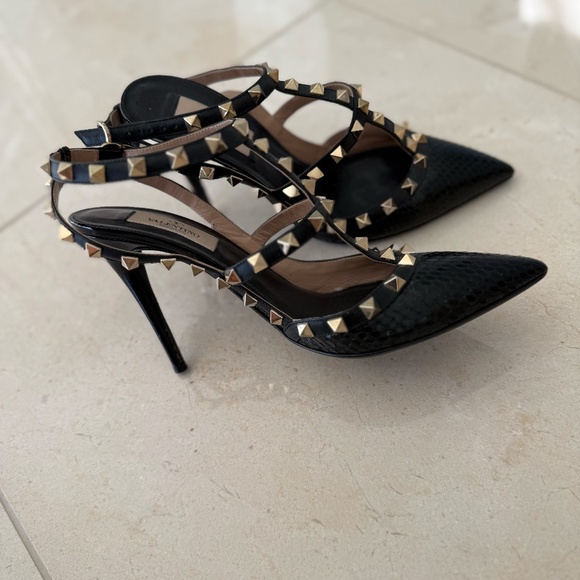 Valentino Black Snakeskin and Patent Leather Rockstud Ankle Strap Pumps - Picture 3 of 8